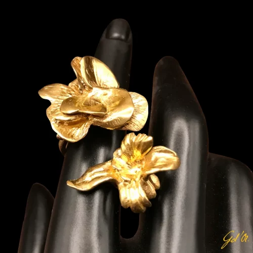 création bijoux plaqué or collection bégonias, bague par Laurence Gossart, modèle unique artisanat Gabrielle d'Or, bijoux d artiste