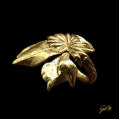 création bijoux or collection feuillage , bague par Laurence Gossart, modèle unique, artiste, plaqué or